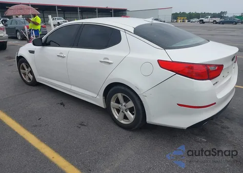 2015 Kia Optima Lx z USA, uszkodzony, nr VIN KNAGM4A77F5648515
